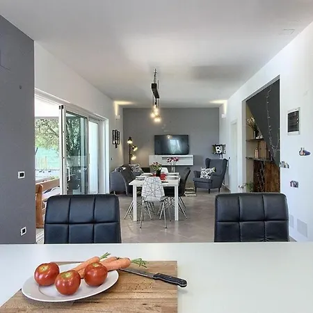 900m Beach Villa *